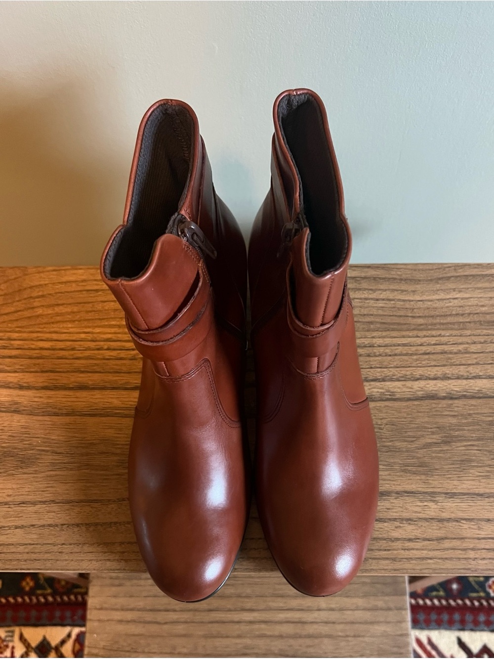Ecco Brown Leather Ankle Bootie - Picture 1 of 12